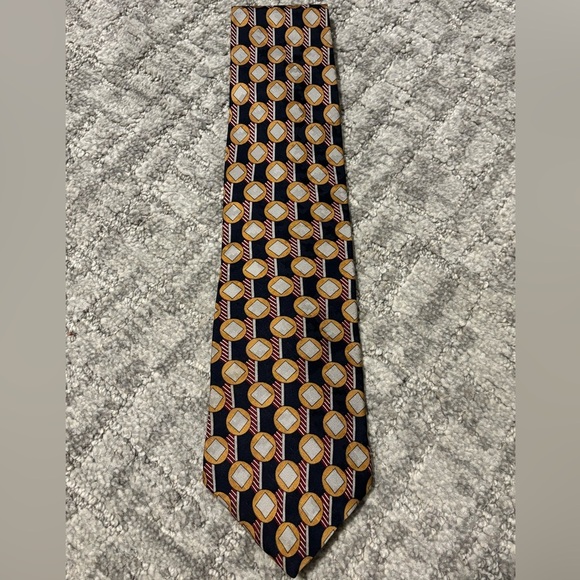 Vintage Oscar de la Renta Geometric Patterned Tie - Black and Gold - 60” - Picture 4 of 5
